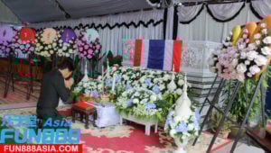 ฝันว่า จัดงาน ศ พ เลขเด็ด